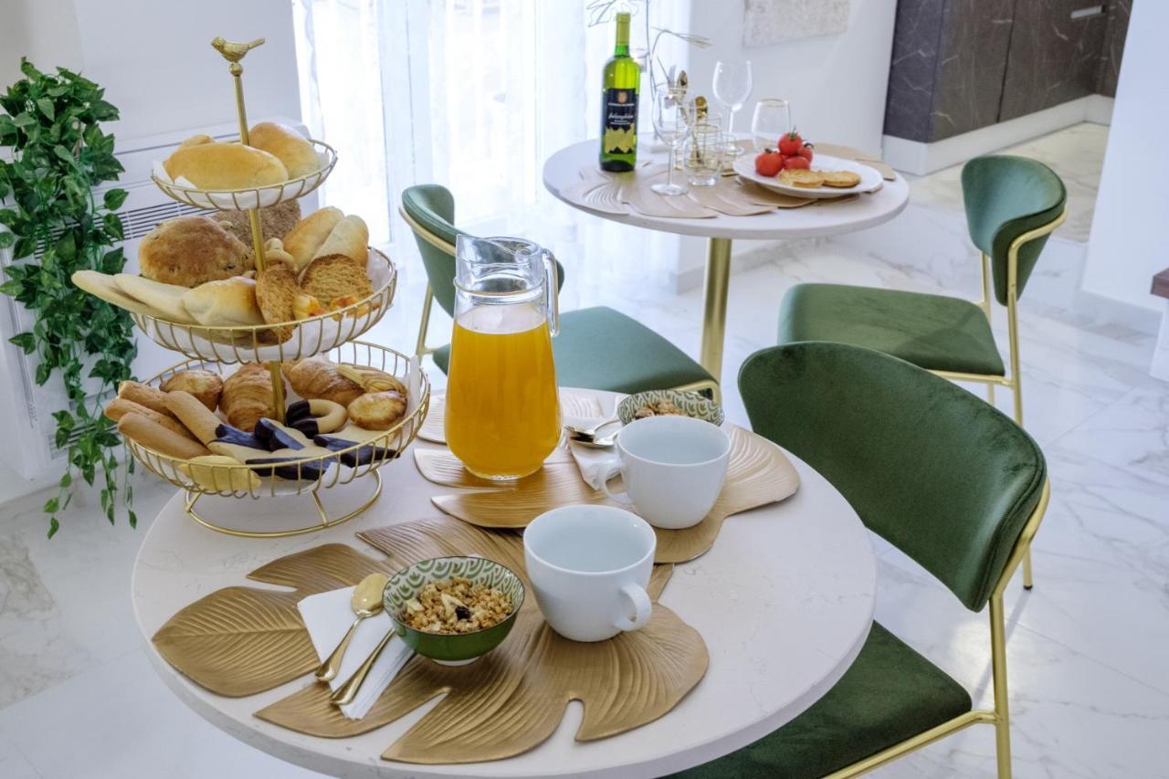La Bella Ostuni Suites ภายนอก รูปภาพ
