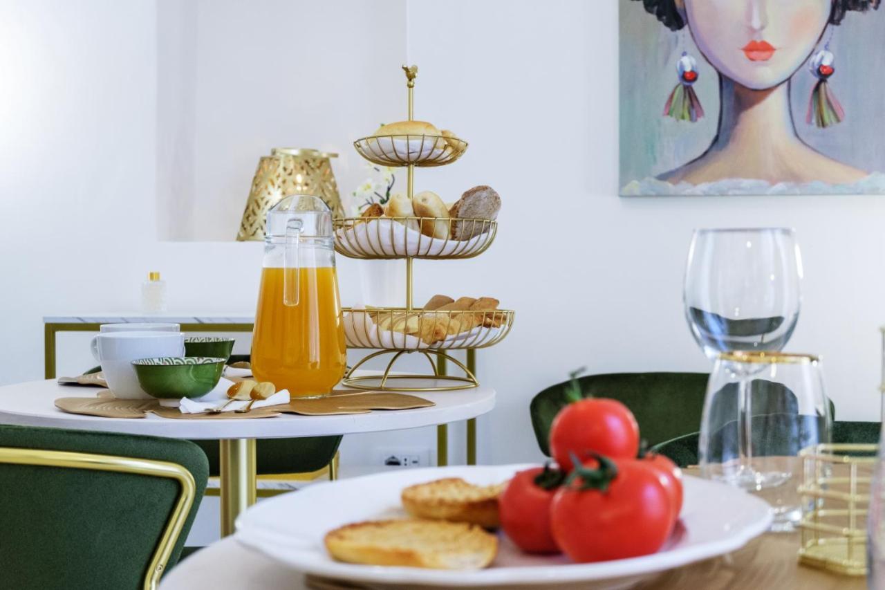 La Bella Ostuni Suites ภายนอก รูปภาพ