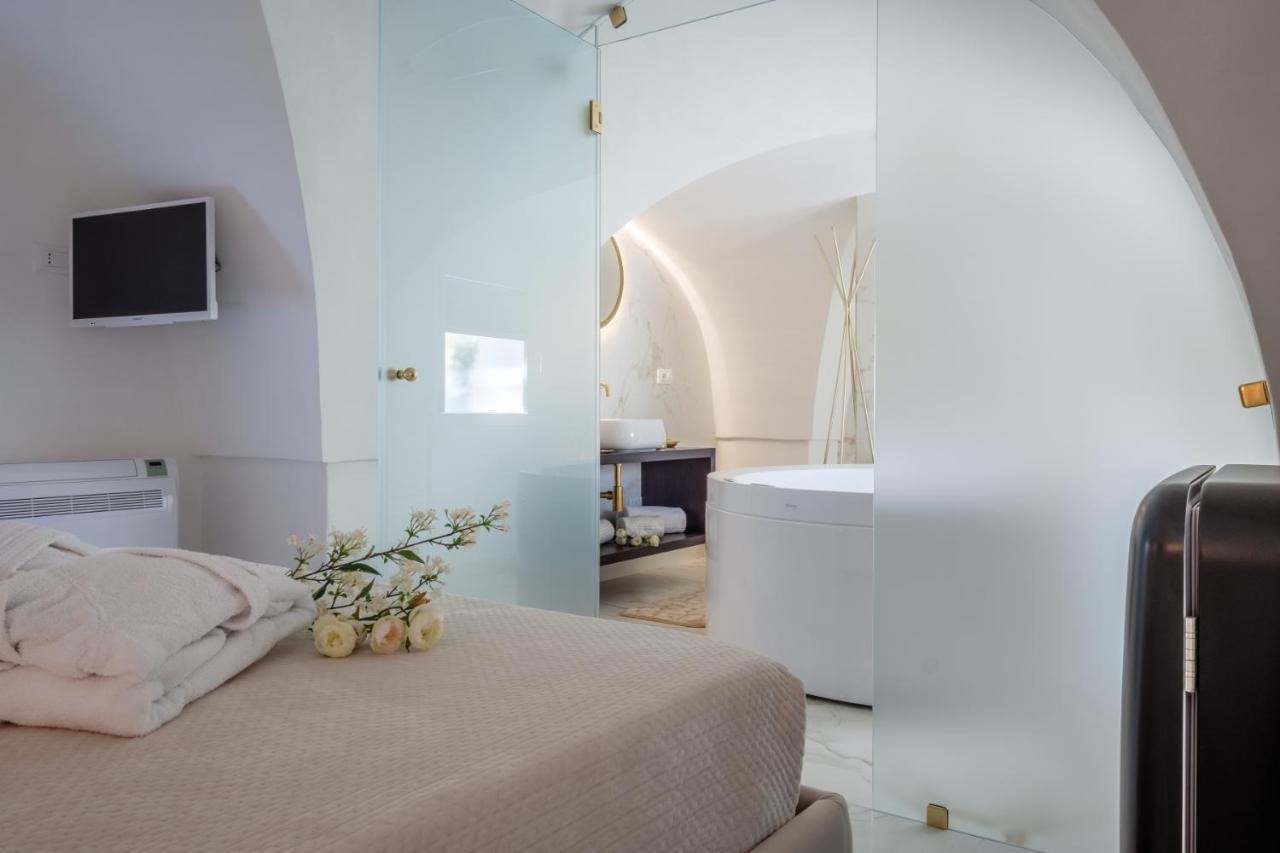 La Bella Ostuni Suites ภายนอก รูปภาพ