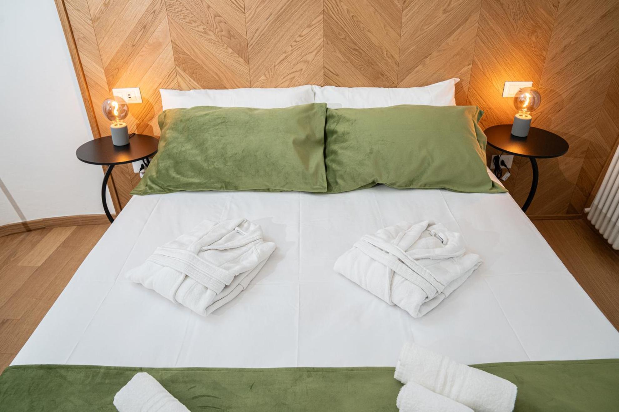 La Bella Ostuni Suites ภายนอก รูปภาพ